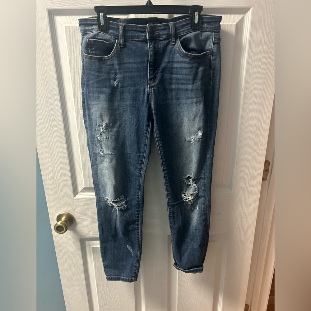 Judy Blue Distressed Medium Wash Blue Skinny Jeans